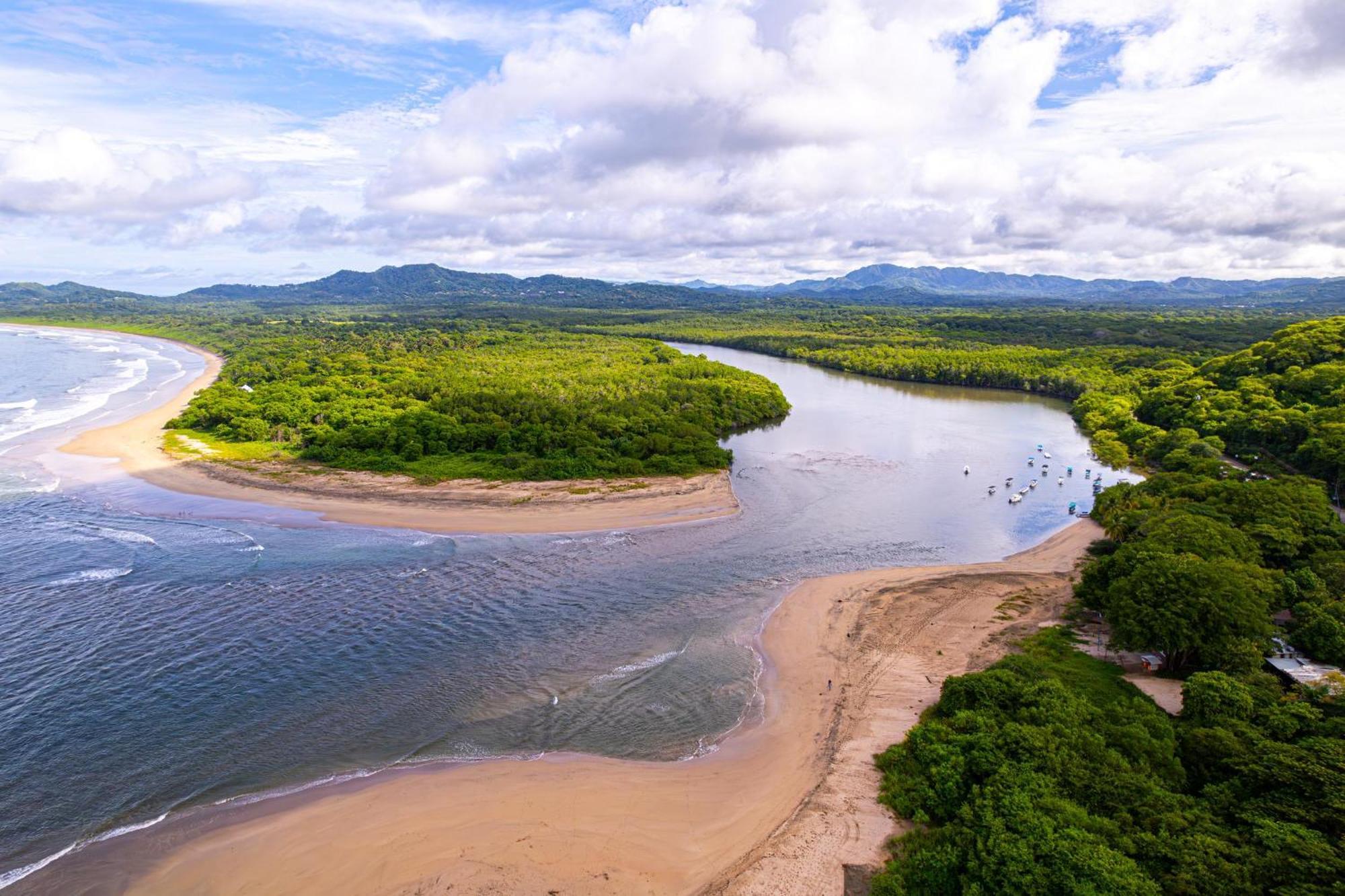 El Diria 301 Penthouse- Ocean View 3 Bedroom Condo Tamarindo Exterior photo